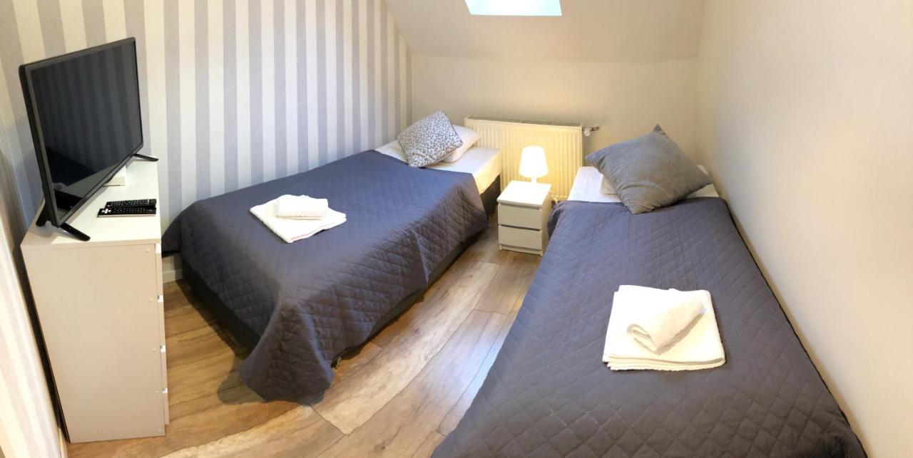 Dom Tkacki - Apartamenty - Pokoje - Jacuzzi Kudowa-Zdrój Exteriér fotografie