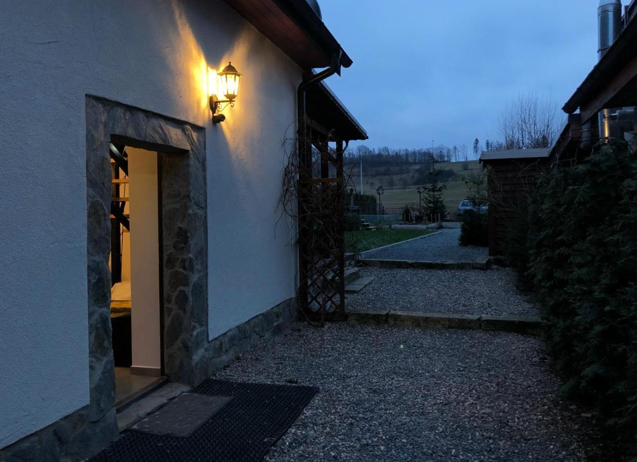 Dom Tkacki - Apartamenty - Pokoje - Jacuzzi Kudowa-Zdrój Exteriér fotografie