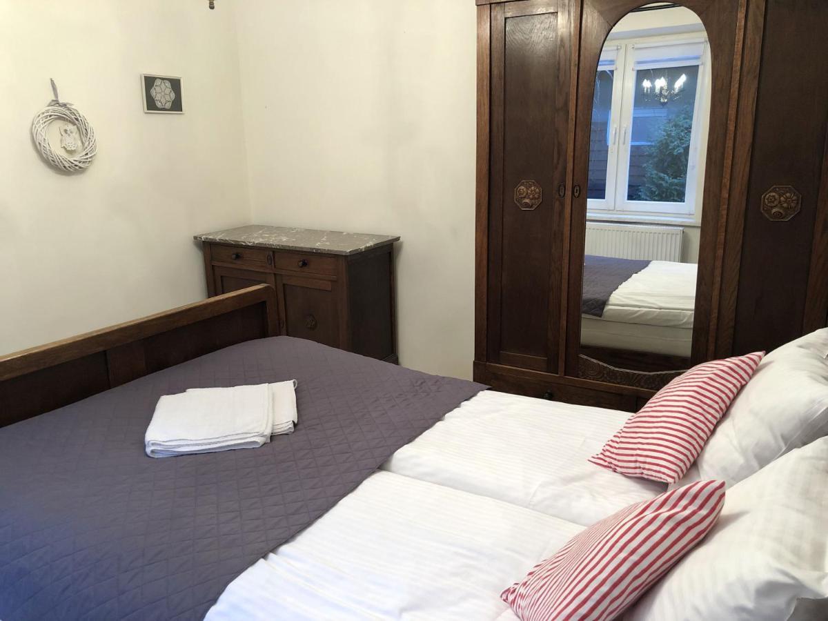 Dom Tkacki - Apartamenty - Pokoje - Jacuzzi Kudowa-Zdrój Exteriér fotografie